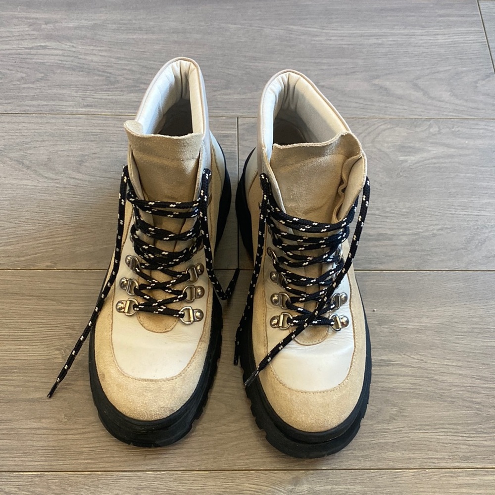 Ted Baker hiking boots!❤️